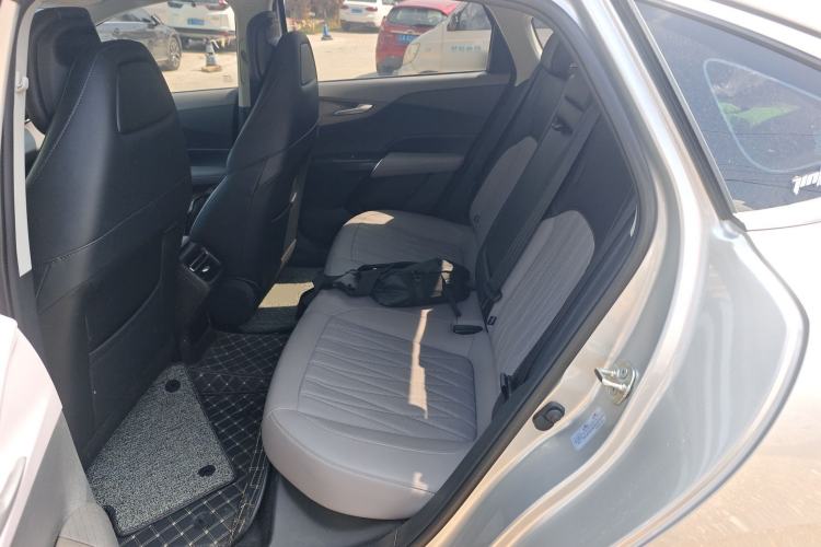 Used CHANGAN NEVO A05 2025 Truly Delicious Version 145 Excellence Edition Left Rear Seat