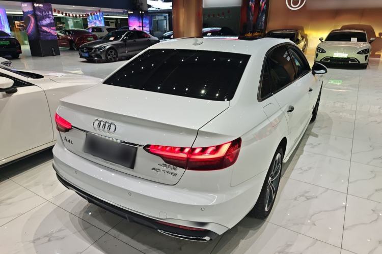 Used Audi A4L 2022 40 TFSI Fashion Dynamic Model