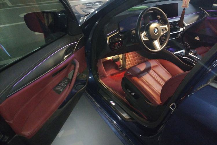 Used BMW 5 Series 2022 Second Facelift 530Li Leading Edition M Sport Package Driver Seat