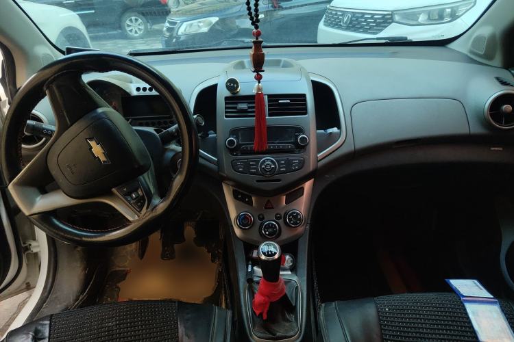 Used Chevrolet Aveo Sonic 2011 Sedan 1.6L Manual Transmission SX