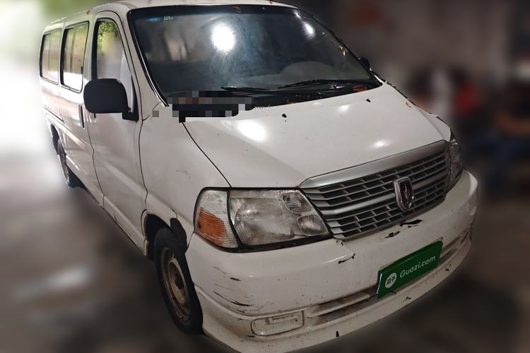 Used Jinbei Express 2017 2.0L Standard Version V19
