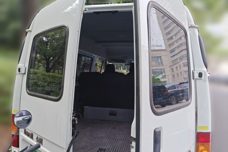 Used Ford Classic Transit 2015 2.8T Diesel Multi-Function Vehicle Short Wheelbase 6-Seater Mid-Roof Edition JX493ZLQ4 Trunk