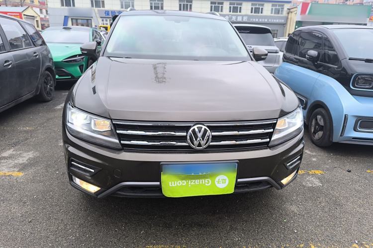 Used Volkswagen Tiguan L 2018 330TSI Automatic Two-Wheel Drive Luxury Edition Front