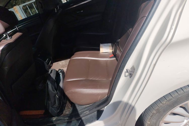 Used BMW 5 Series 2014 525Li Luxury Design Package