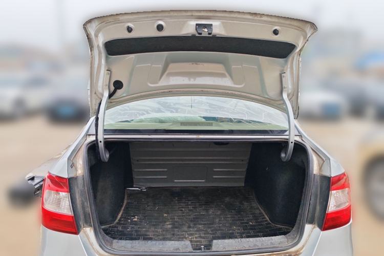 Used Skoda Rapid 2013 1.6L Manual Smart Selection Model Trunk