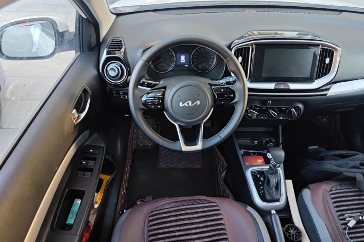 Used Kia kx1 Stonic 2021 1.4L CVT Fun Edition
