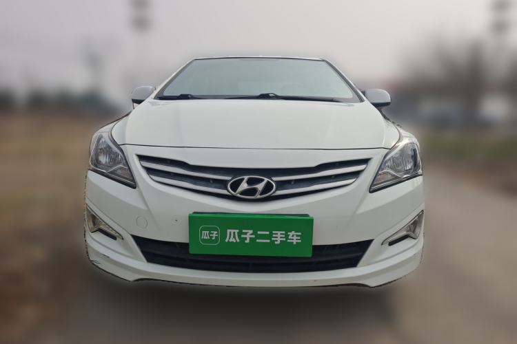Used Hyundai Verna (older generation) 2014 1.4L Manual Smart GLS Trim
