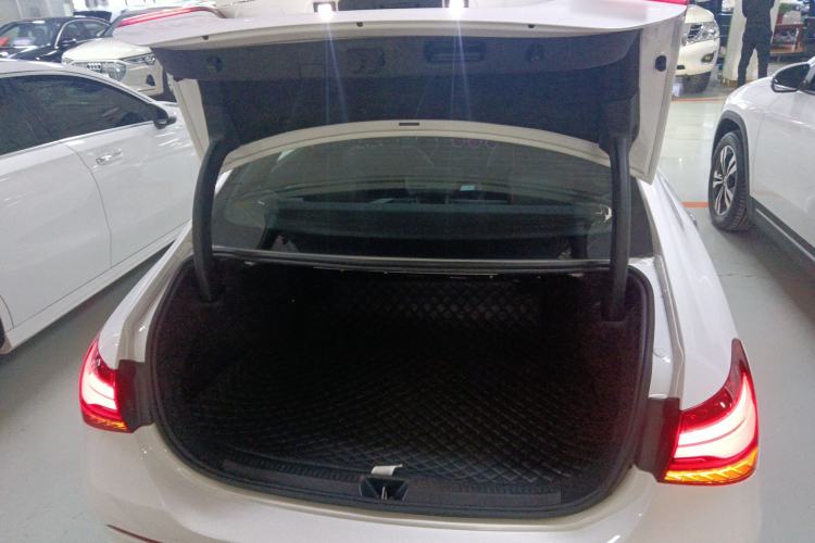 Used Mercedes-Benz A-Class 2023 A 200 L Fashion Model