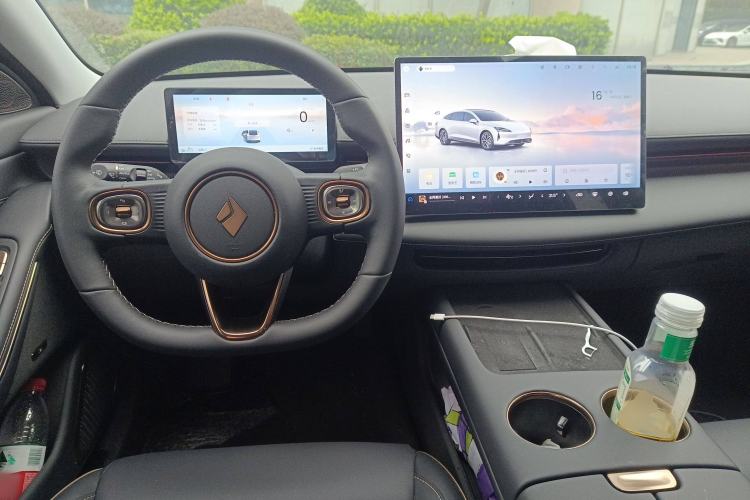 Used Baojun Enjoy 2025 All-Electric 600km Luxury Edition
