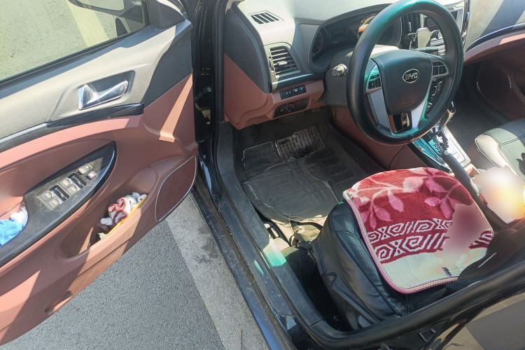 Used BYD Surui 2015 1.5L Automatic Comfort Edition
