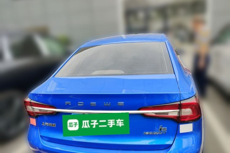 Used Roewe i5 2020 1.5L Automatic 4G Connect Luxury Flagship Edition
