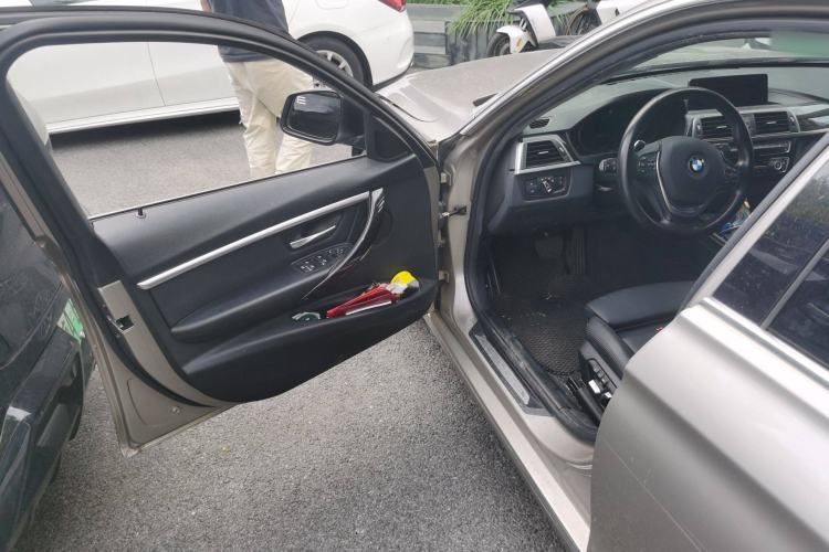 Used BMW 3 Series 2018 320Li Leading Luxury Package