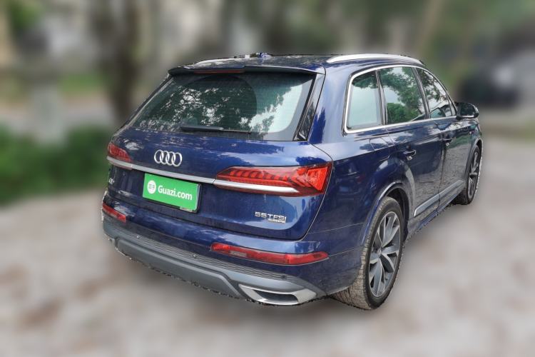 Used Audi Q7 2020 55 TFSI quattro S line sports model