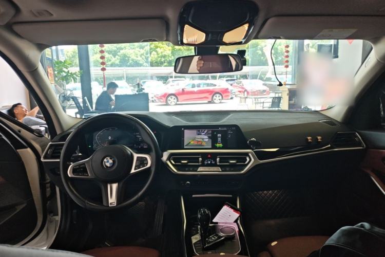 Used BMW 3 Series 2021 Facelifted 320Li M Sport Package
