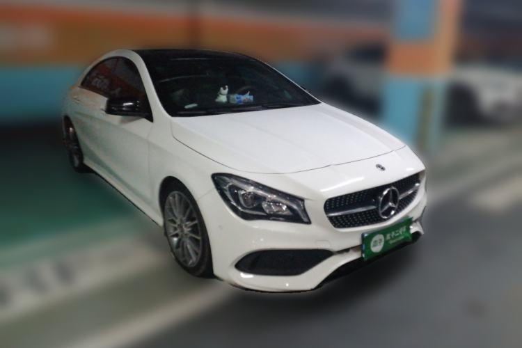 Used Mercedes-Benz CLA 2018 CLA 220 4MATIC Front Right 45 Deg