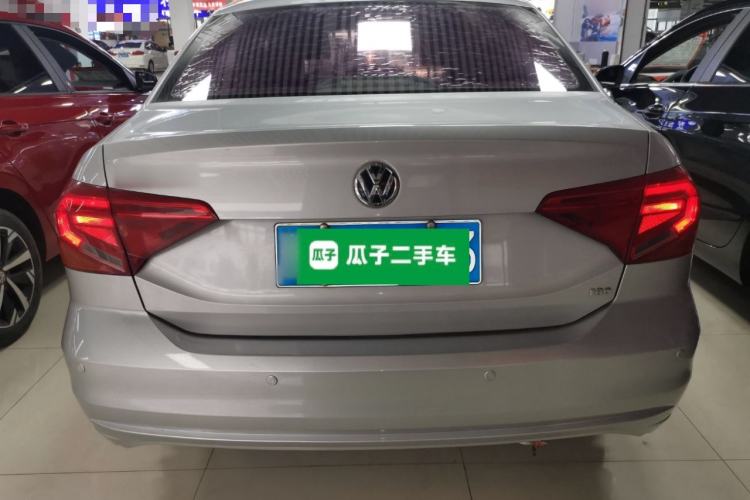 Used Volkswagen Jetta 2017 1.5L Automatic Fashion Model