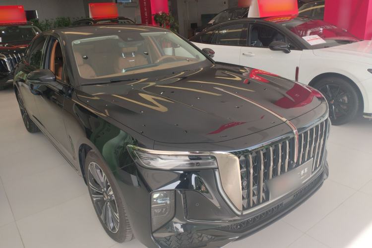 Used Hongqi H9 2024 2.0T Qixiang Private Style Edition Front Right 45 Deg