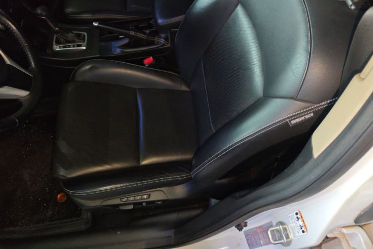 Used Suzuki Kizashi 2011 2.4L Two-Wheel Drive CVT Standard Edition
