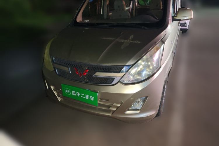 Used Wuling Rongguang V 2016 1.5L Standard Version