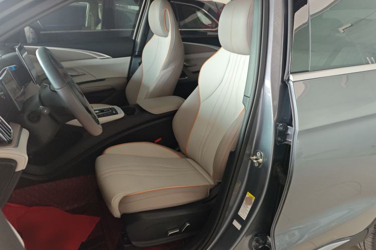 Used BYD Song Pro New Energy 2024 HONOR Edition DM-i 71KM Leading Model
