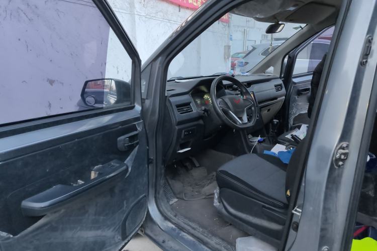 Used Wuling Zhengcheng 2022 2.0L Manual Entrepreneurial Version