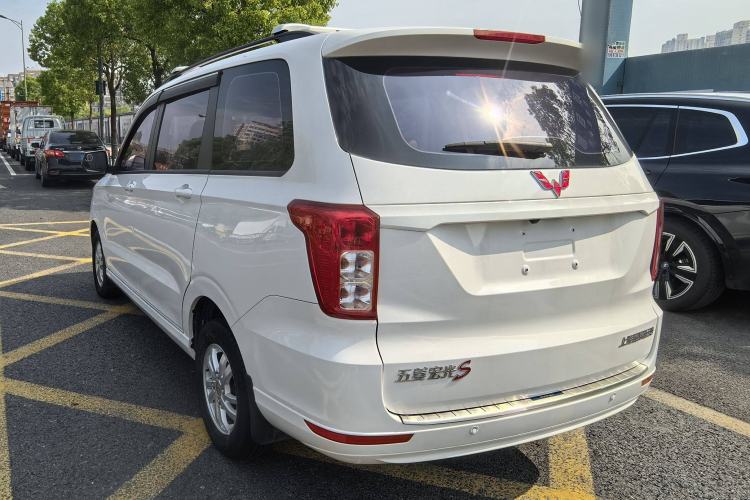 Used Wuling Hongguang 2021 1.5L Facelifted S Comfort Version with Electric Power Steering LAR