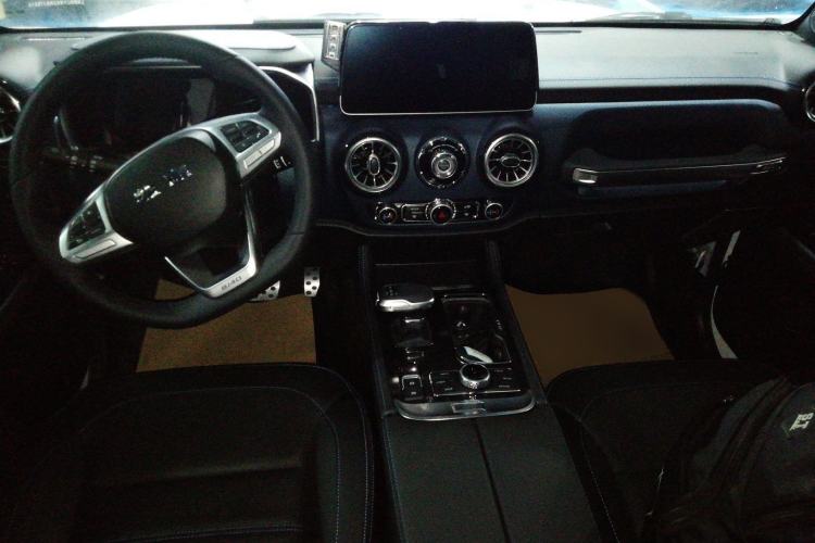 Used BAIC Off-Road BJ40 2024 2.0D Blade Hero Glory Edition
