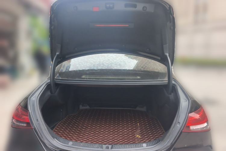 Used Mercedes-Benz E-Class 2021 Facelift E 260 L