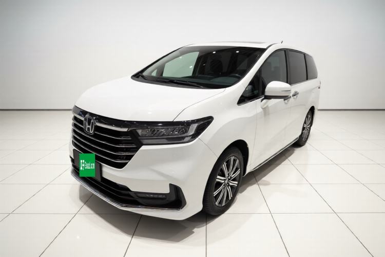 Used Honda Odyssey 2024 2.0L eHEV Sharp & Smart Edition