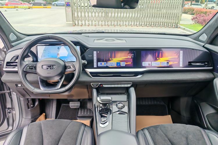 Used Geely Auto Monjaro L 2024 2.0TD High-Power Automatic Two-Wheel Drive Skyline Edition Interior 2