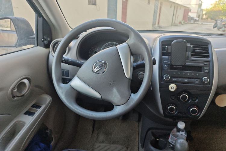 Used Nissan Sunny 2016 1.5XE Manual Leading Edition
