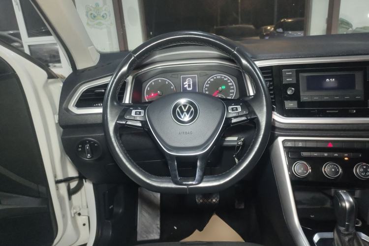Used Volkswagen T-ROC 2021 280TSI DSG Two-Wheel Drive Elite Connect Edition
