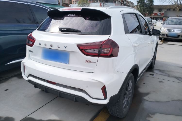 Used Geely Auto Vision X3 2021 PRO 1.5L CVT Deluxe Model
