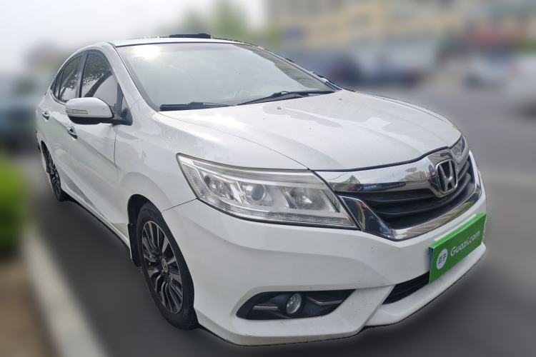 Used Honda Crider 2013 1.8L automatic luxury edition
