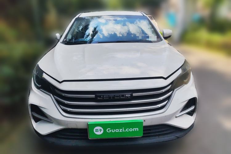 Used JETOUR X70M 2020 Revised 1.5T Manual Partner Version 6-Seater
