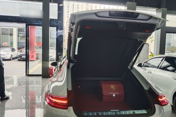 Used Porsche Panamera 2019 Panamera 2.9T Trunk
