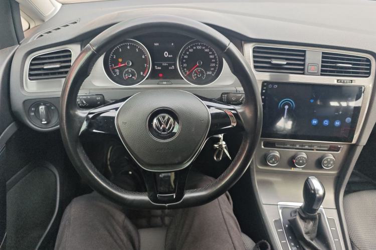 Used Volkswagen Golf 2016 230TSI Automatic Comfort Version