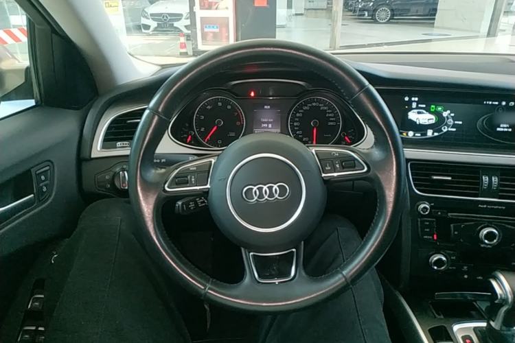 Used Audi A4L 2016 35 TFSI Collector's Edition Automatic Standard Model