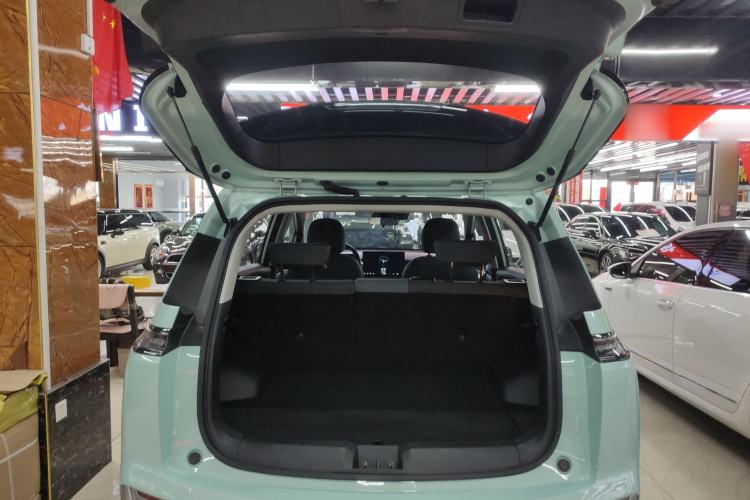 Used AION Y 2023 Plus 510 Enjoy Edition