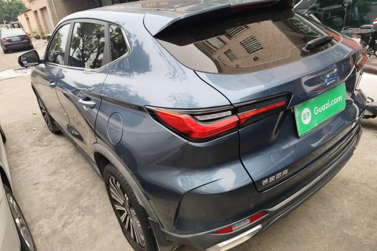 Used CHANGAN OSHAN X5 2021 1.5T DCT Prestige Edition Exterior 2