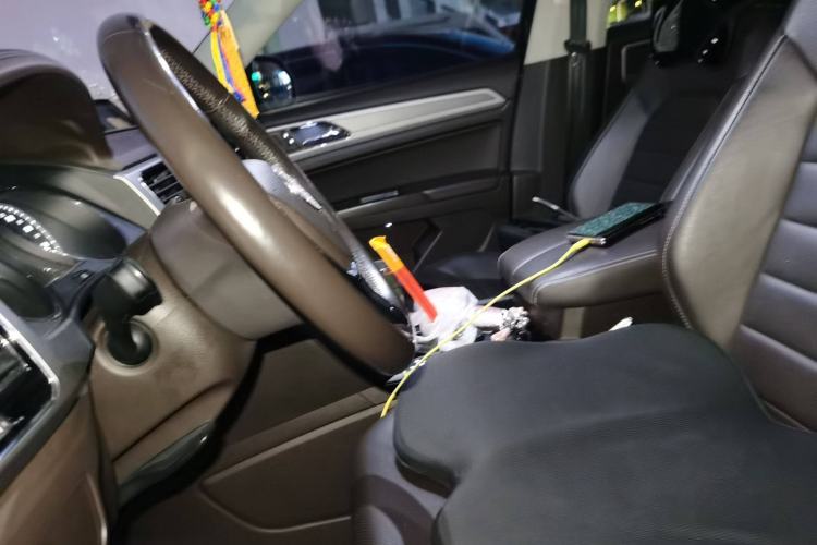 Used Volkswagen Teramont 2017 380TSI Four-Wheel Drive Luxury Edition Left Front Seat