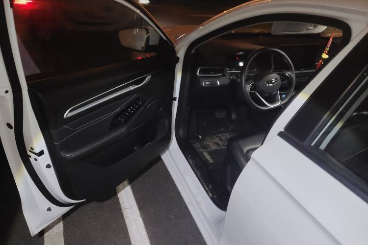 Used Geely Auto Emgrand 2023 4th Generation Champion Edition 1.5L CVT Luxury Model Driver Seat