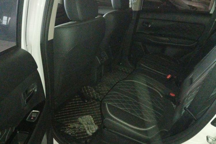 Used Mitsubishi Outlander 2021 2.0L Two-Wheel Drive Comfort Edition 5 Seats
