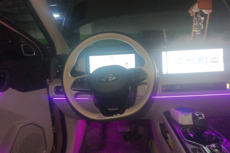 Used Geely Auto icon 2023 1.5TD Chocolate Smoothie Edition
