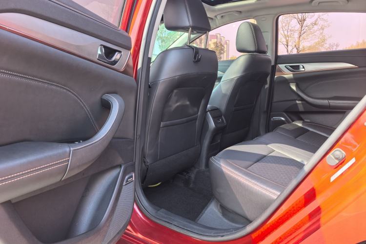 Used CHANGAN Eado 2018 1.6L GDI Automatic Trendy Model China V Standard
