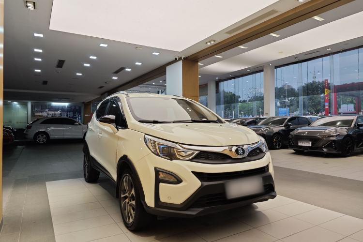 Used BYD Yuan 2016 1.5L Automatic Haoya Model Exterior 3