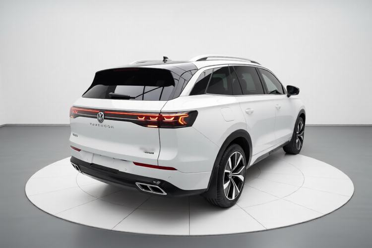 Used Volkswagen Tavendor 2023 380TSI Four-Wheel Drive R-Line First Edition