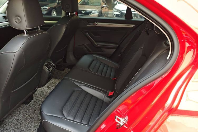 Used Volkswagen Lamando 2021 280TSI DSG Comfort Edition Left Rear Seat