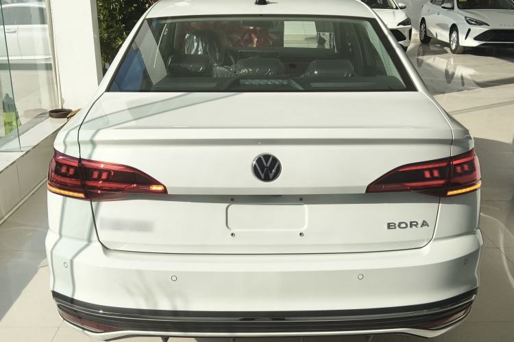 Used Volkswagen Bora 2025 Facelifted 200TSI DSG Yuexing Navigation Edition
