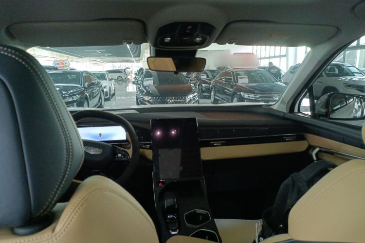 Used Geely Auto FX11 2023 1.5TD DCT Prestige Edition
